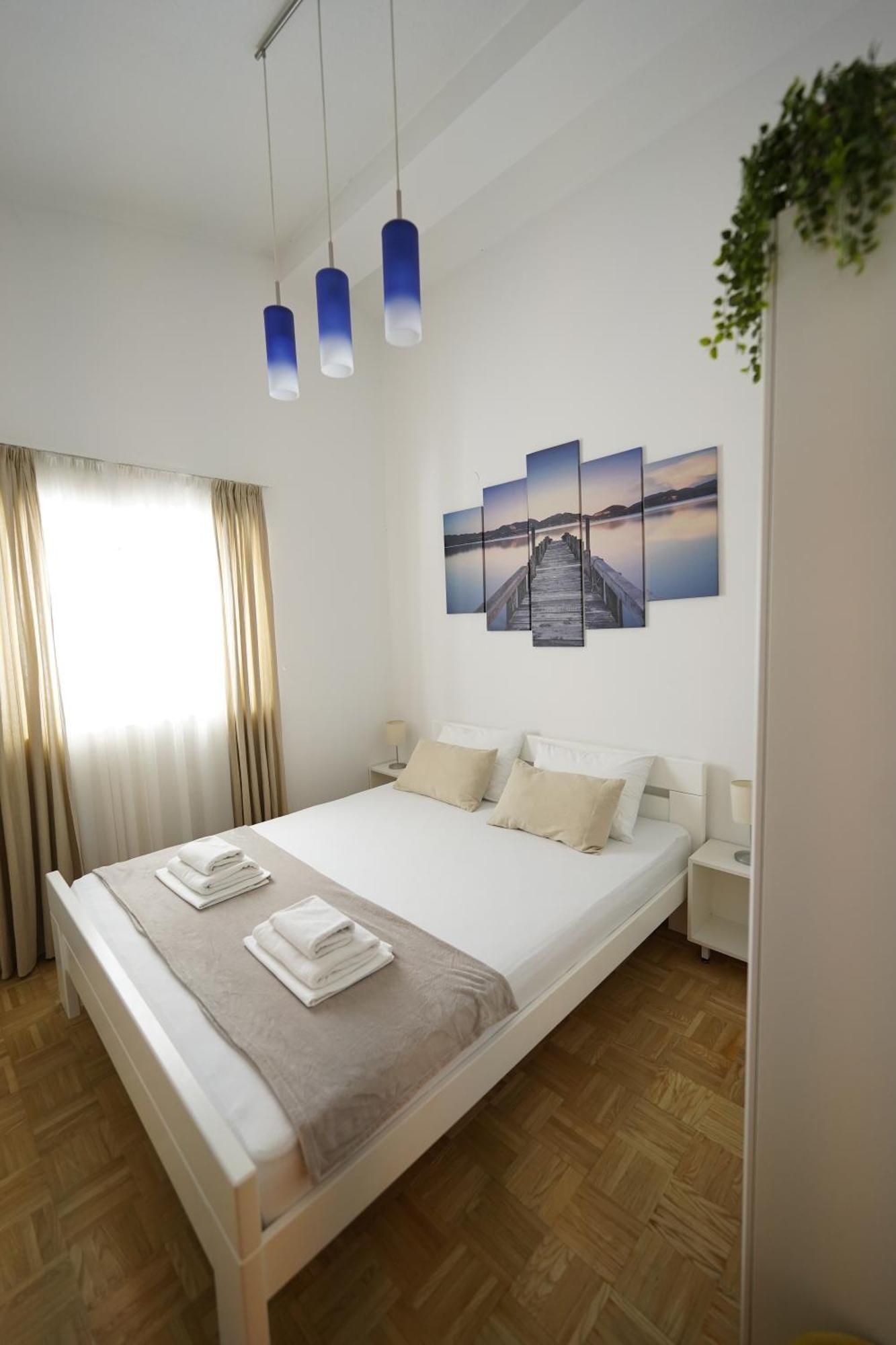 Apartments Loncar-Near Zrce Beach Novalja Kültér fotó