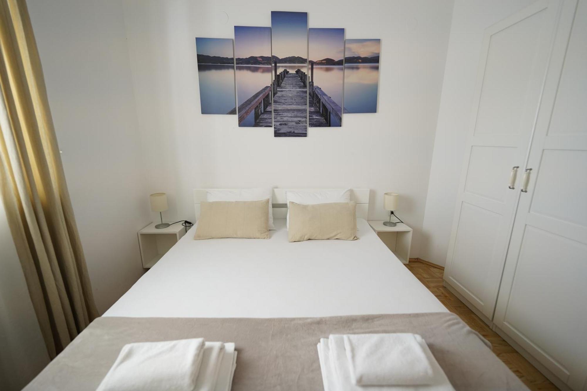 Apartments Loncar-Near Zrce Beach Novalja Kültér fotó